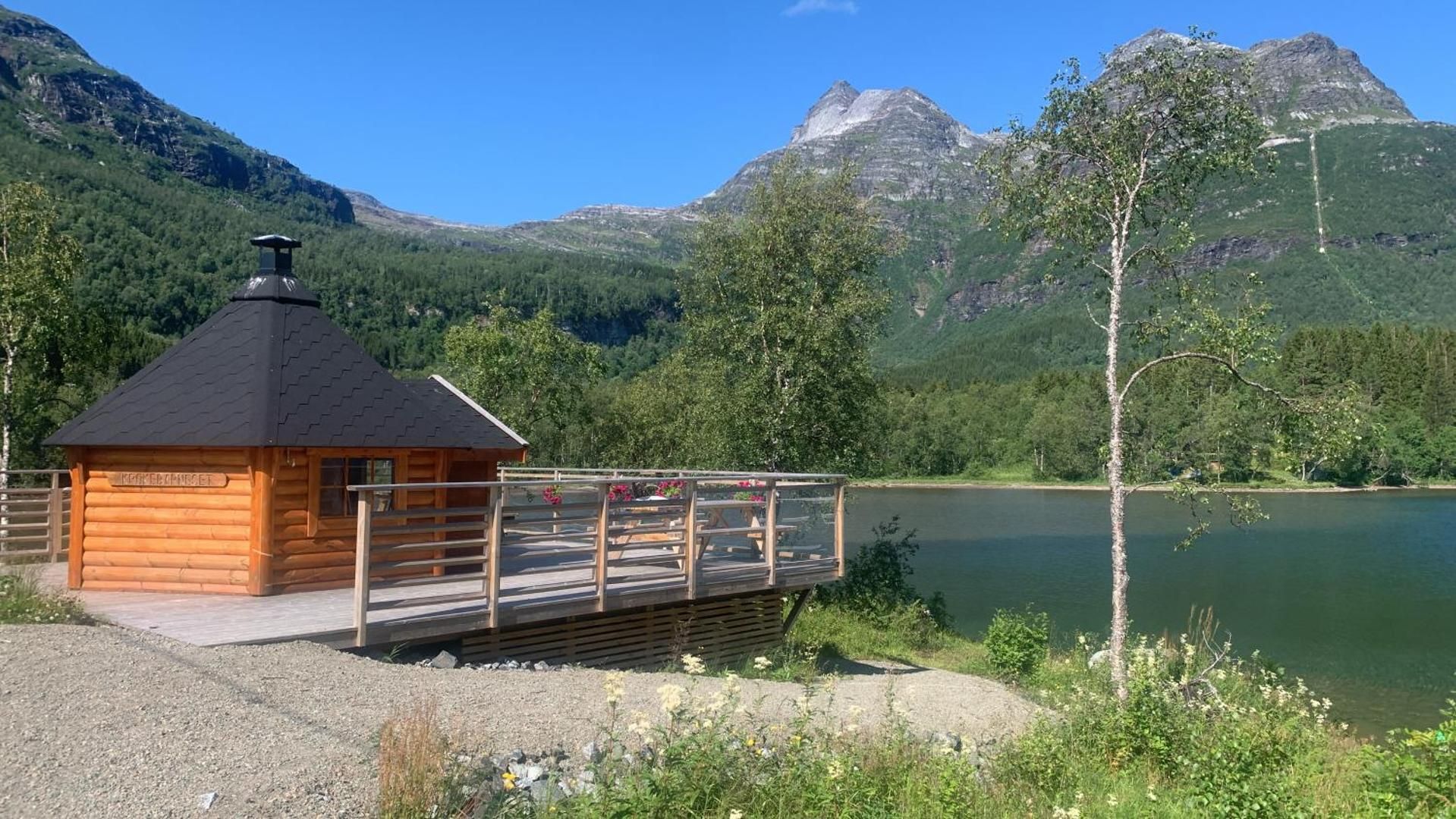 The cabin and deck by the lake